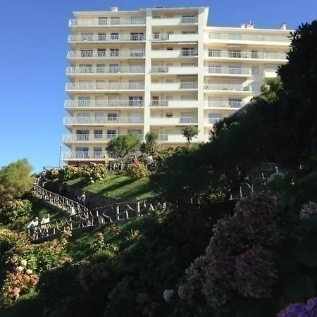 Appartement Grand - *